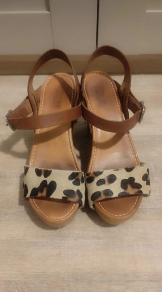 Sandalias de piel tacón 9cm fabricación España