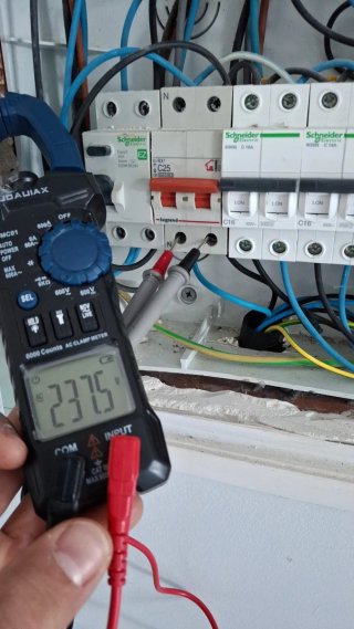​⚡ Electricista Profesional