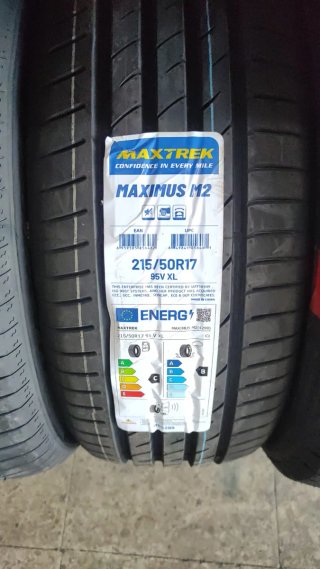 Neumático Maxxis Maximus M2 215/50R17 95V XL