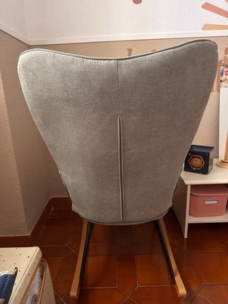 URGE. Sillón Mecedora Lactancia Gris