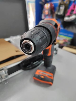 Taladro Black+Decker 18V