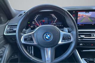 BMW 330e xDrive M Sport