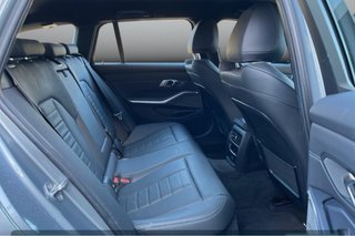 BMW 330e xDrive M Sport