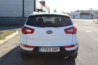 KIA SPORTAGE 1.6 GDI 136 DRIVE (2013)
