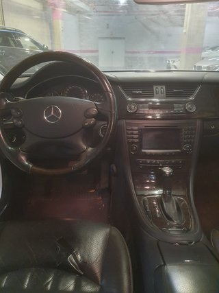 Mercedes CLS 500 306 V8 5.0 (2004)