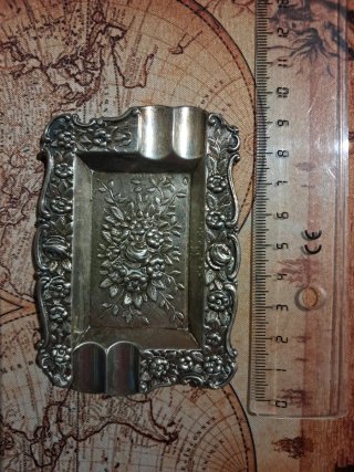Cenicero antiguo plata floral
