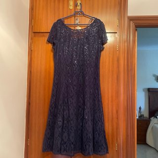 Vestido de fiesta morado con lentejuelas