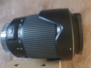 Tamron 18-200mm f/3.5-6.3 para Sony