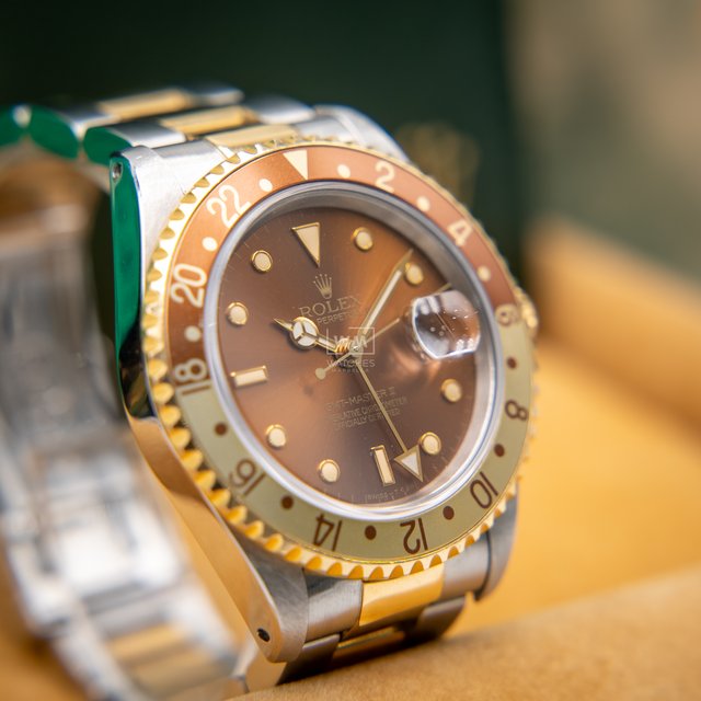 Rolex GMT-Master II 16713 Acero/Oro
