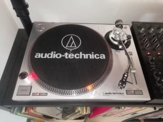 Piatti Giradischi Audio-Technica AT-LP120-USB