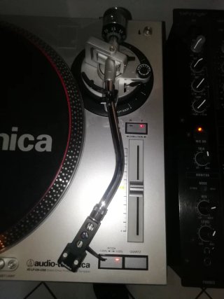 Piatti Giradischi Audio-Technica AT-LP120-USB