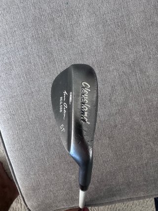 Cleveland 588 Tour Action Wedges (2)