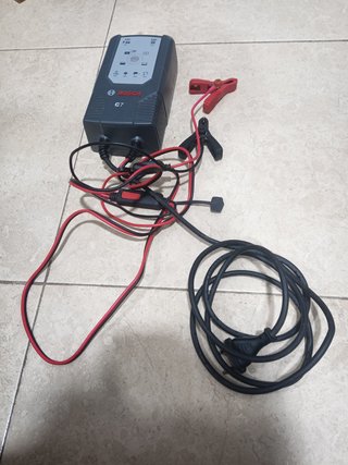 Cargador Batería Bosch C7 12-24V