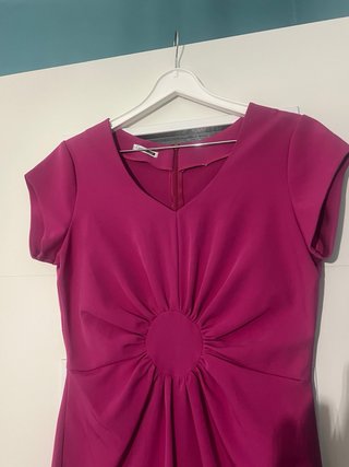 Vestido de fiesta fusia