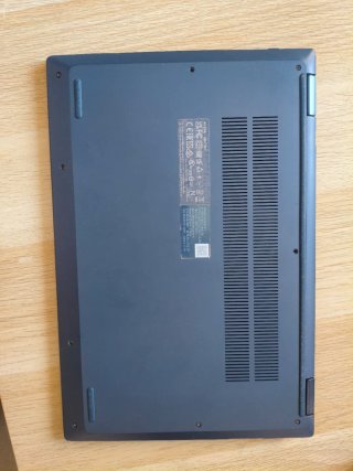Lenovo IdeaPad Flex 5 (14ALC7) para piezas.