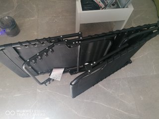 2 Amache nere pieghevoli. prezzo per 2