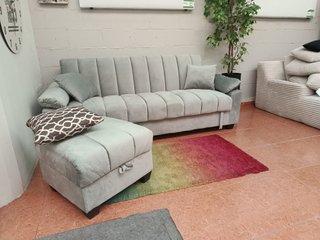 Sofá Cama Gris con Arcón y Puff