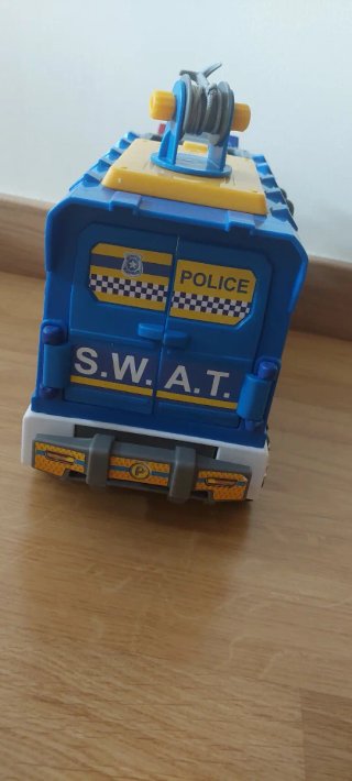Camión de policía de juguete