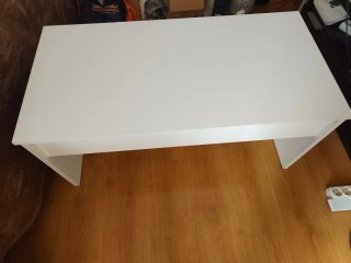 Mesa de salón elevable blanca
