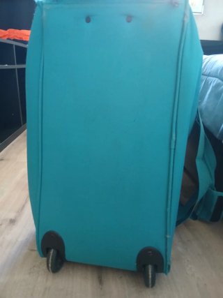 Maleta de viaje con ruedas