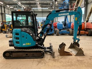 Mini excavadora Airman AX 38 U-7