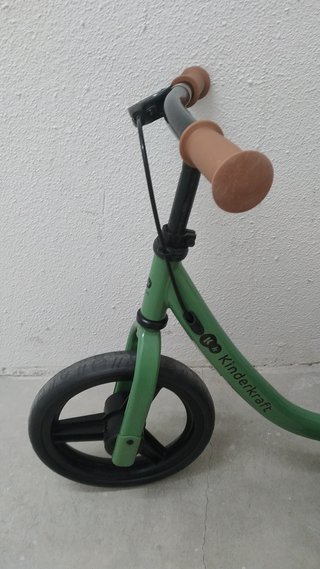 Bicicleta infantil Kinderkraft + protecciones