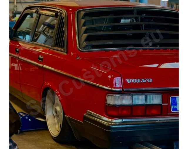 Louvre lateral trasero de Volvo serie 200