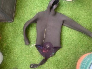 Traje de neopreno Spetton con capucha