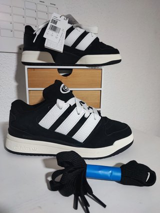 Adidas Forum 2000 Talla 38 Unisex