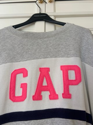 Sudadera Gap Gris y Rosa