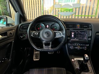 Volkswagen Golf GTE hibrido 204cv DSG7