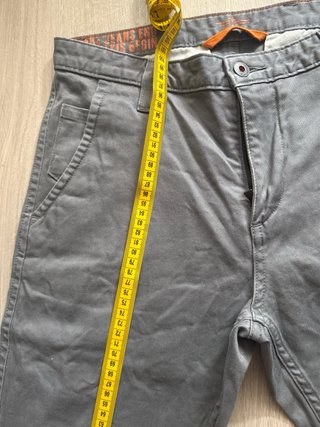 Pantalones chinos Dockers grises