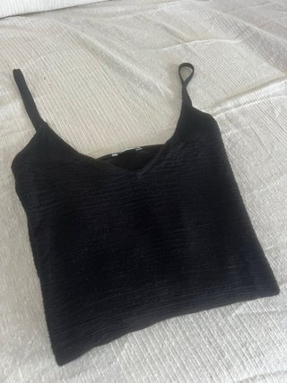 Camiseta tirantes Zara negra