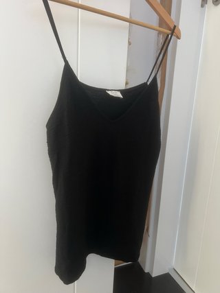 Camiseta tirantes Zara negra
