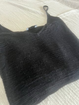 Camiseta tirantes Zara negra