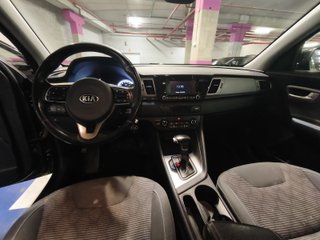 KIA NIRO 1.6 HEV 141 CONCEPT (2017)
