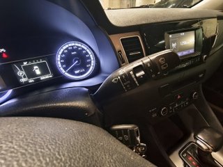 KIA NIRO 1.6 HEV 141 CONCEPT (2017)