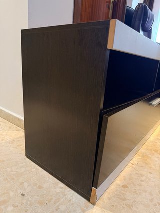 Mueble de madera