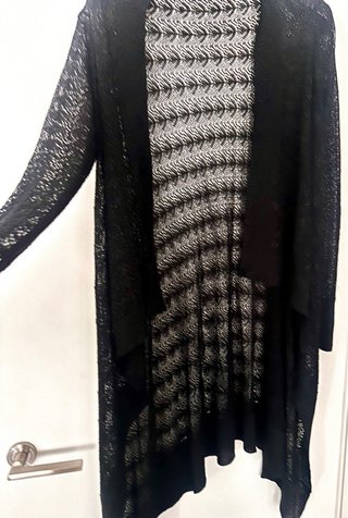 MANGO  cardigan  negra abierta asimetrica T M
