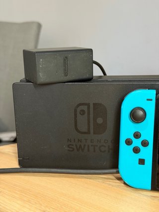 Nintendo Switch (Serie Compatible) + Accesorios