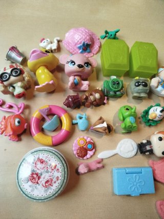 Lote de juguetes variados