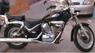 Suzuki Intruder 250cc Negra - 38.000 km