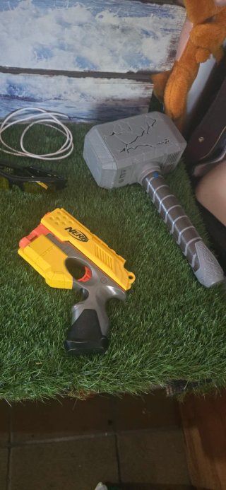 Lote 5 Pistolas Nerf y Accesorios