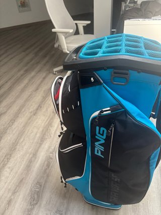 Bolsa de Golf PING TRAVERSE sin usar, 2,8kg