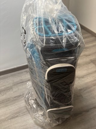 Bolsa de Golf PING TRAVERSE sin usar, 2,8kg