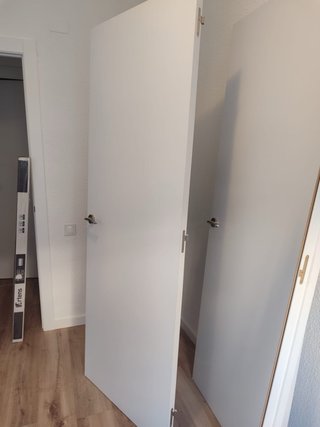 Puertas blancas interiores