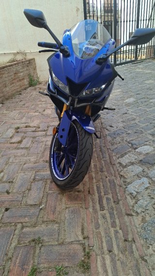 Yamaha YZF 125R Sportbike Azul/Negro