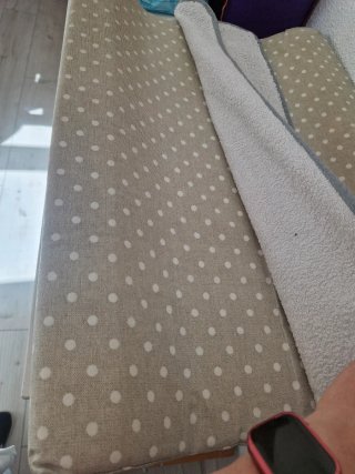 Colchoneta cambiador bebé lunares