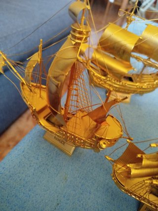 Lote 10Barcos Latón Baño Oro 24k