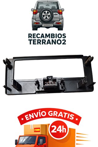 Panel estéreo para Nissan Terrano 2 684700X800